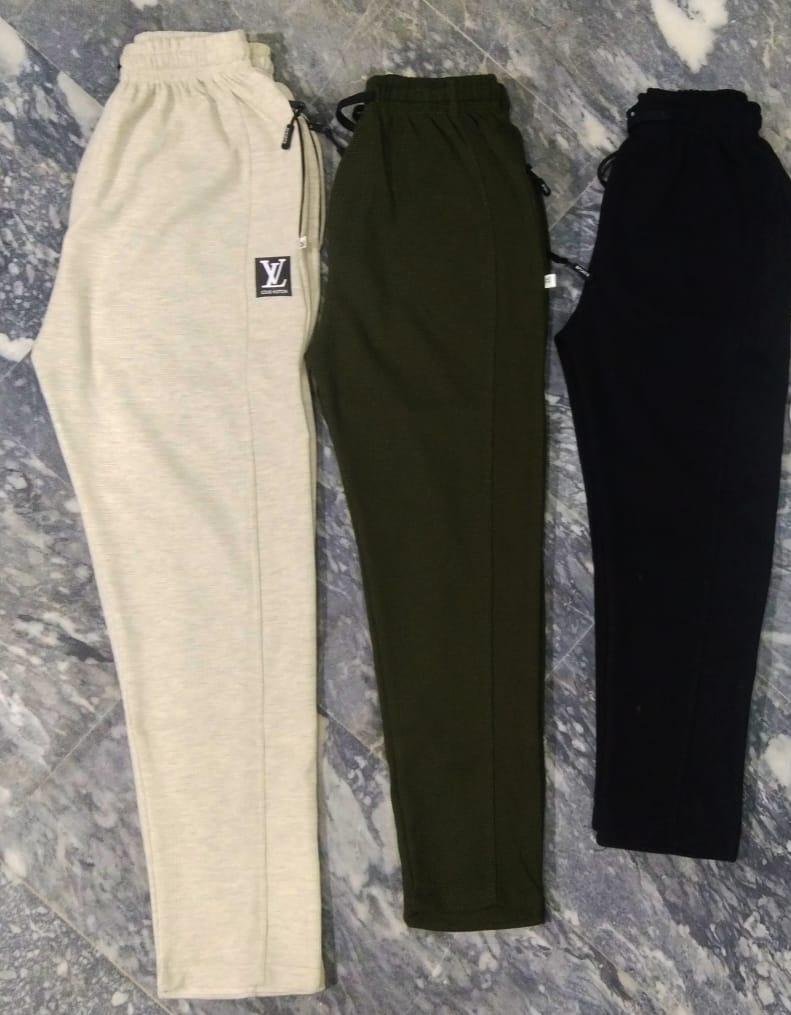 Random colors(Pack of 3 trousers)